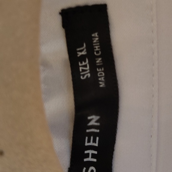 EUC Shein men's collared, long sleeve, dress shirt. White and metallic gold - Picture 6 of 7